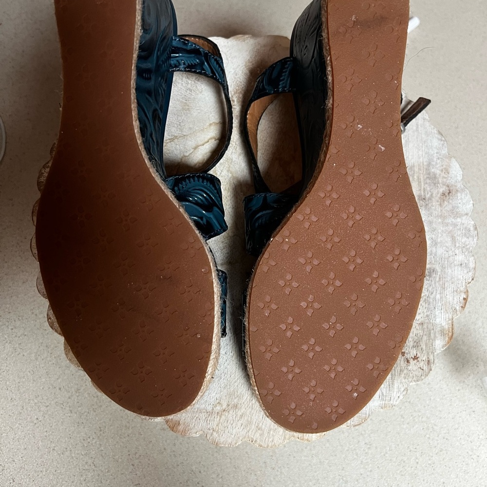 Patricia Nash Blue Wedge Sandals with Textured Straps - Picture 2 of 5